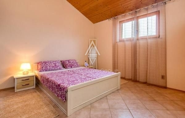 Odkrijte čar Istre, Loborika - Sublimna vila za družinsko spokojnost