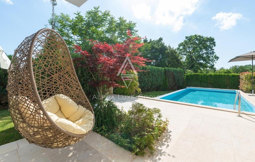 Istra, Žminj – Izjemna vila z notranjim bazenom in wellness oazo naprodaj