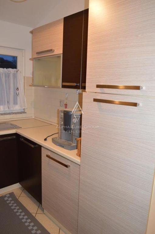 Pula, Istra: Hiša z dvema stanovanjema blizu mestnega središča