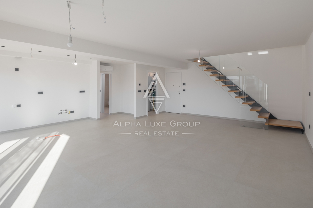 Prostorno stanovanje v novi stavbi s pogledom na morje, Rovinj, ISTRA