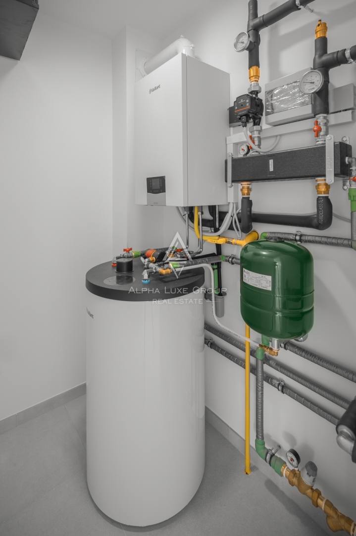 Prostorno stanovanje v novi stavbi s pogledom na morje, Rovinj, ISTRA