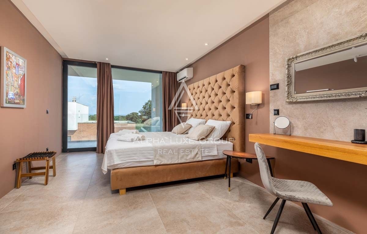 Edinstvena moderna vila z bazenom, Ližnjan, ISTRA