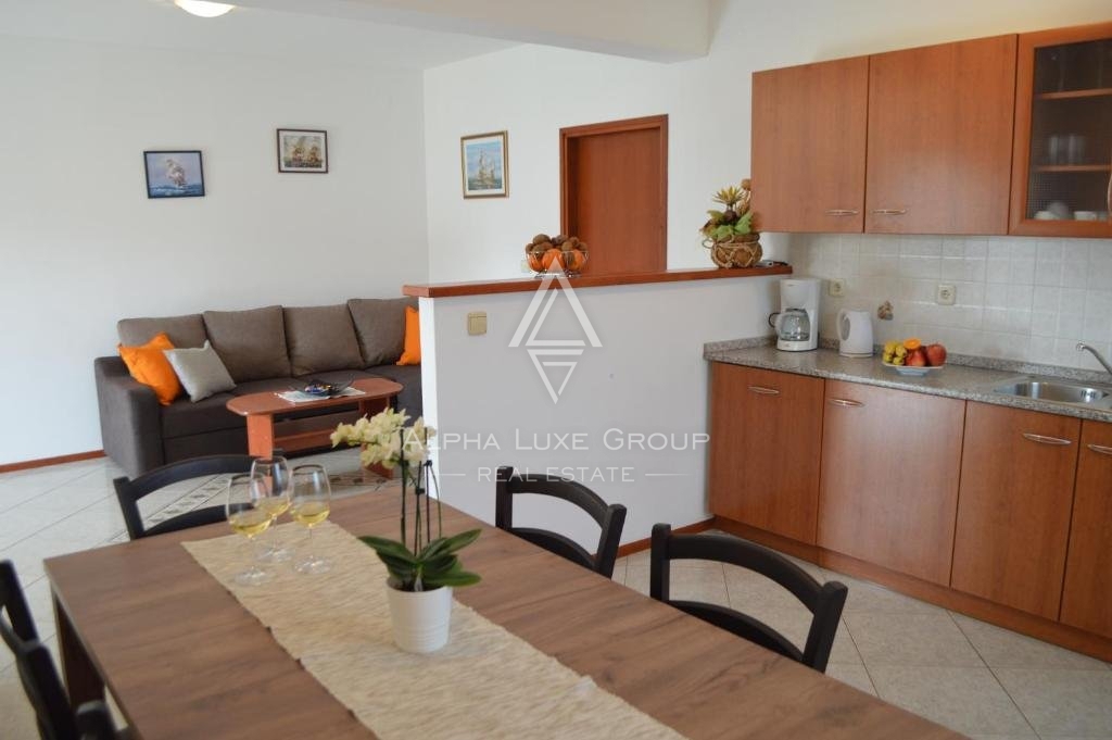 Hiša z dvema apartmajema, Istra, Poreč