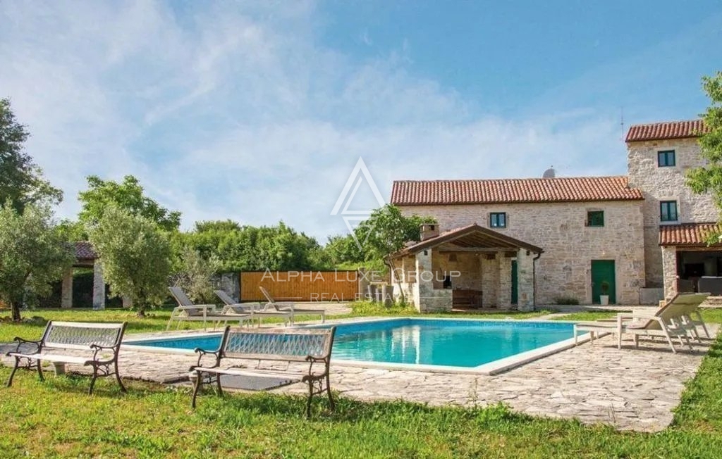 Čudovita rustikalna vila z bazenom, Istra Barban