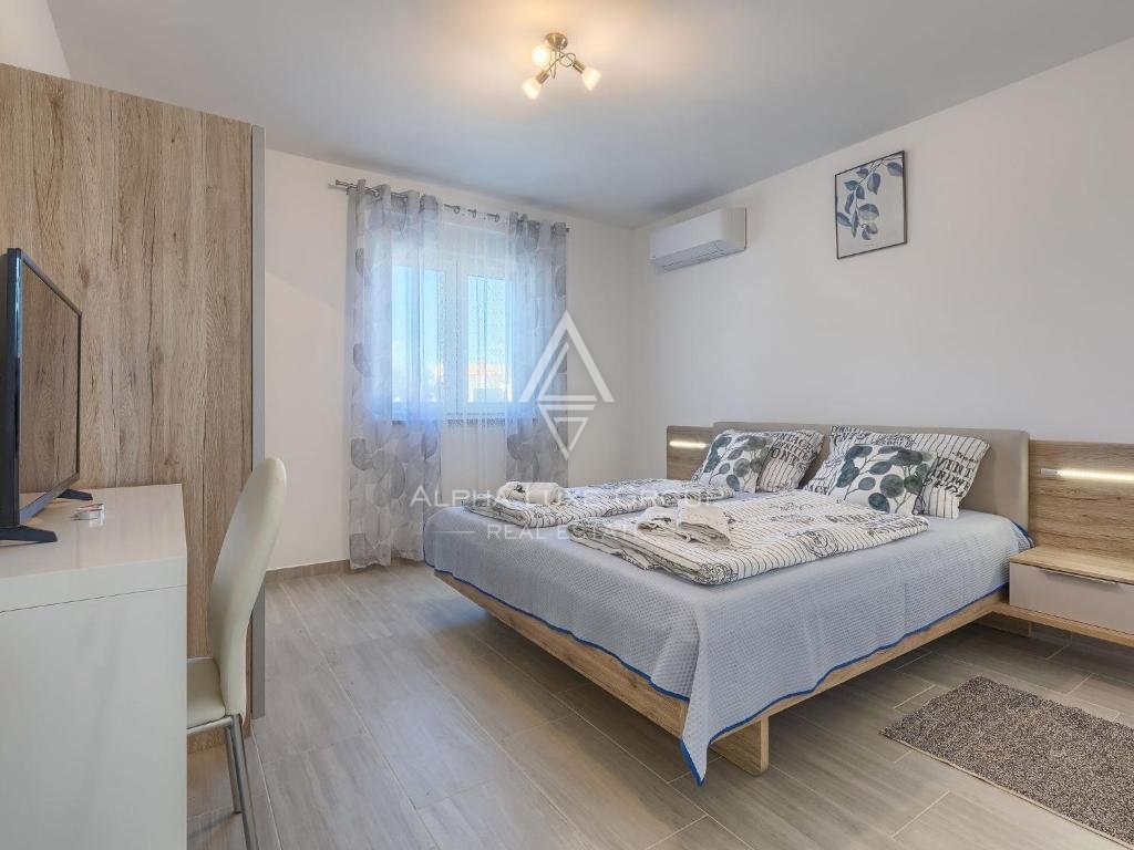 Okusno urejena hiša z bazenom, Istra, Poreč