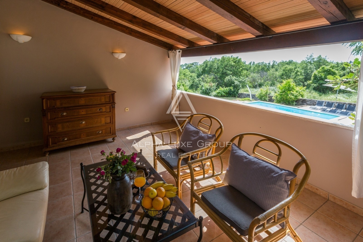 Istra, Poreč, Prenovljena vila z bazenom in vrtom