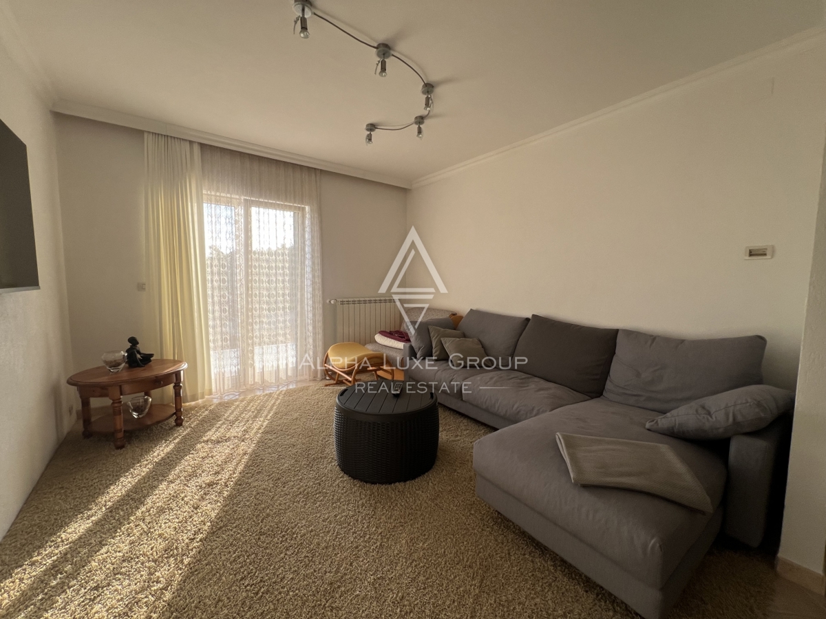 Hiša Umag, 380m2