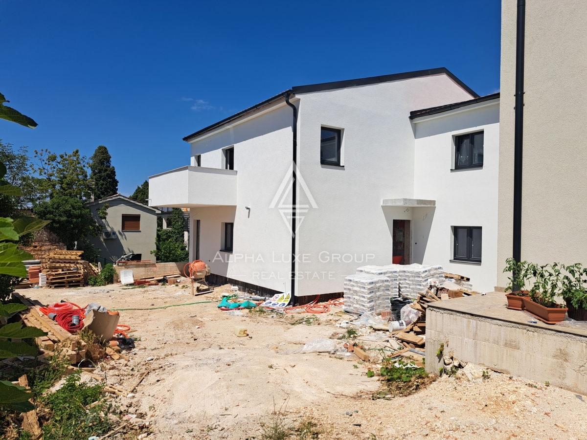 Tar-Vabriga, Istra: Moderna pritlična stanovanje naprodaj