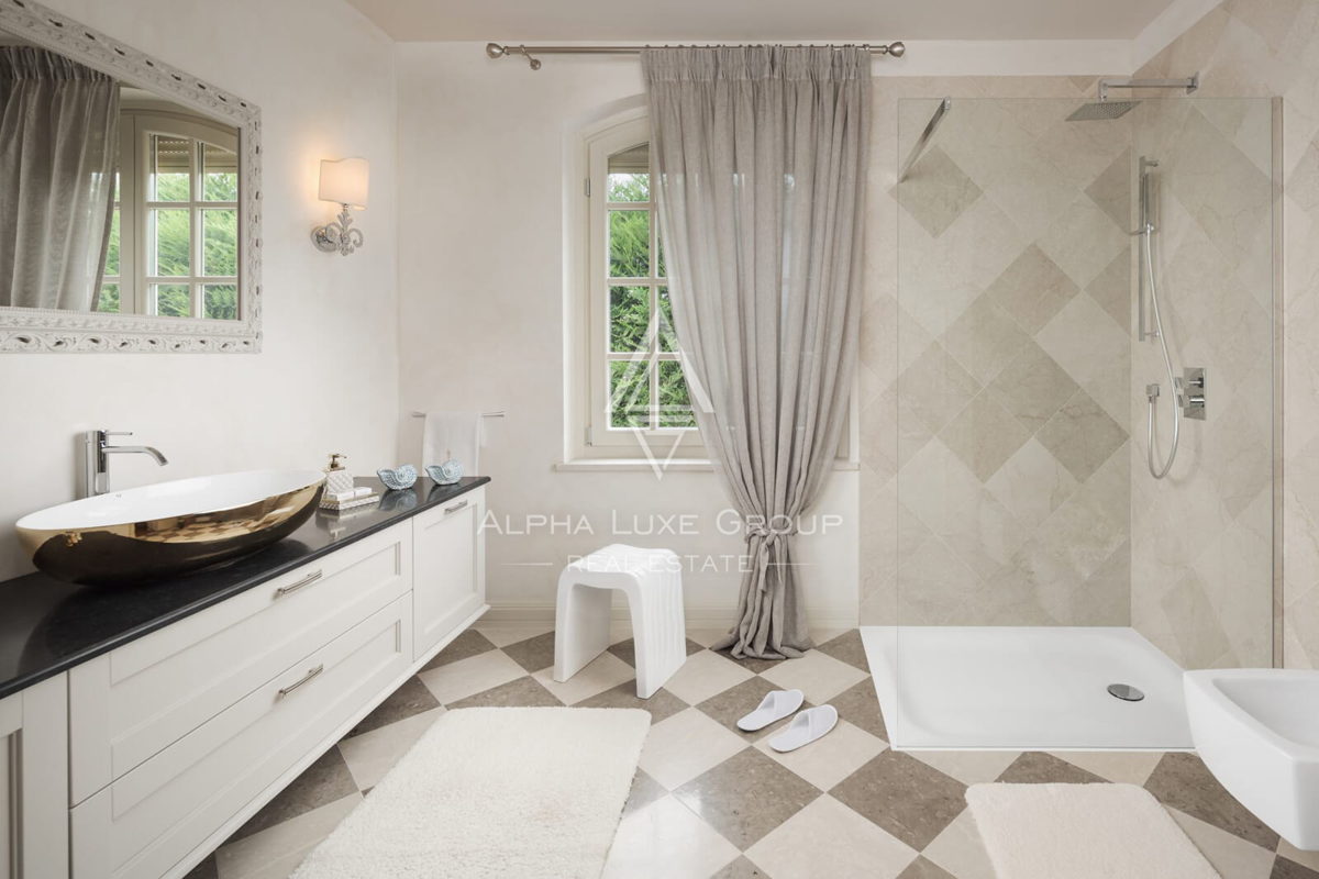 Poreč, Istra: Elegantna vila z morjem in vinogradi