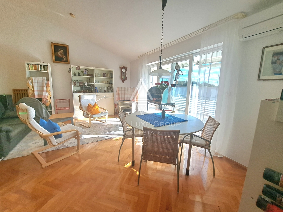 Stanovanje Poreč, 83m2