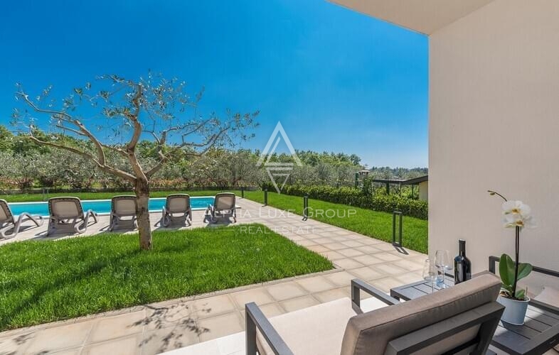 Hiša Novigrad, 248m2