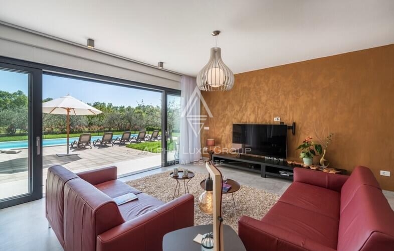 Hiša Novigrad, 248m2