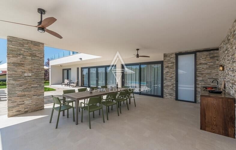 Hiša Novigrad, 248m2