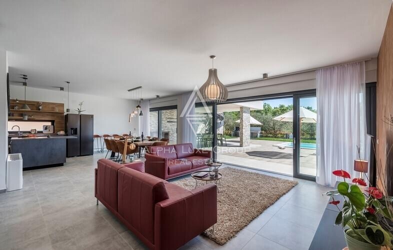 Hiša Novigrad, 248m2