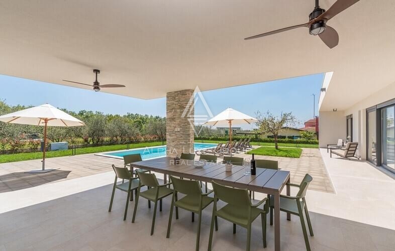 Hiša Novigrad, 248m2