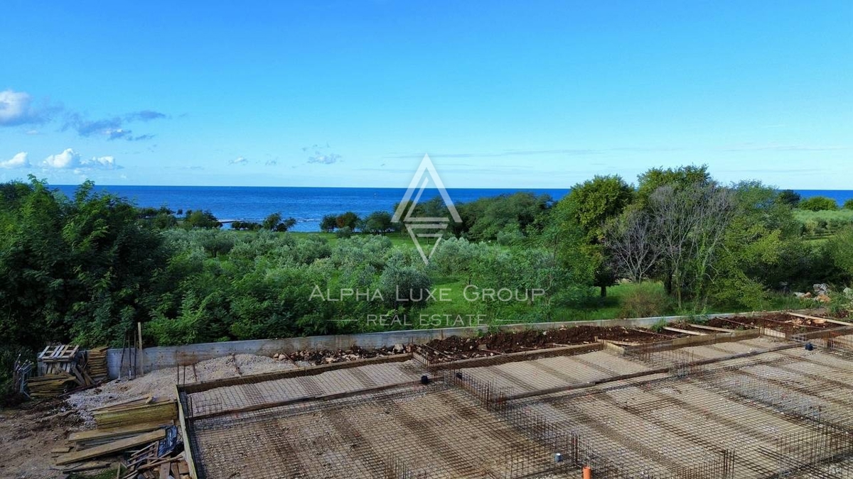 Istra, Savudrija: Moderne hiše ob morju z razgledom