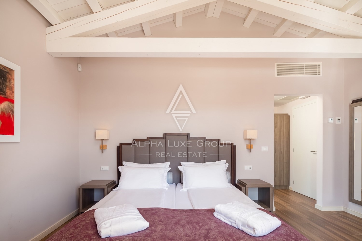 Istra, Svetvinčenat: Elegantna vila z bazenom in spa