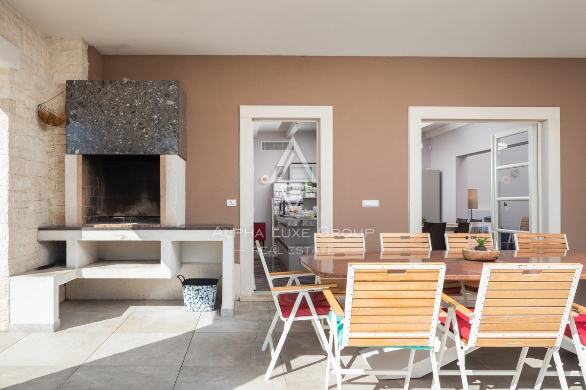 Istra, Svetvinčenat: Elegantna vila z bazenom in spa