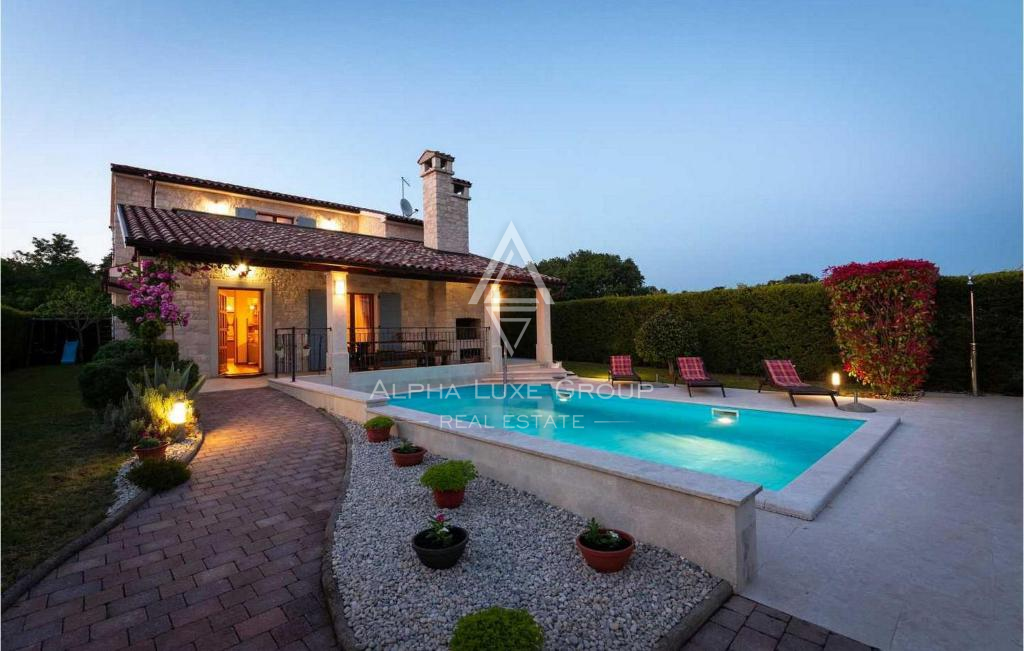 Istra, Tinjan: Podeželska hiša z zasebnim bazenom