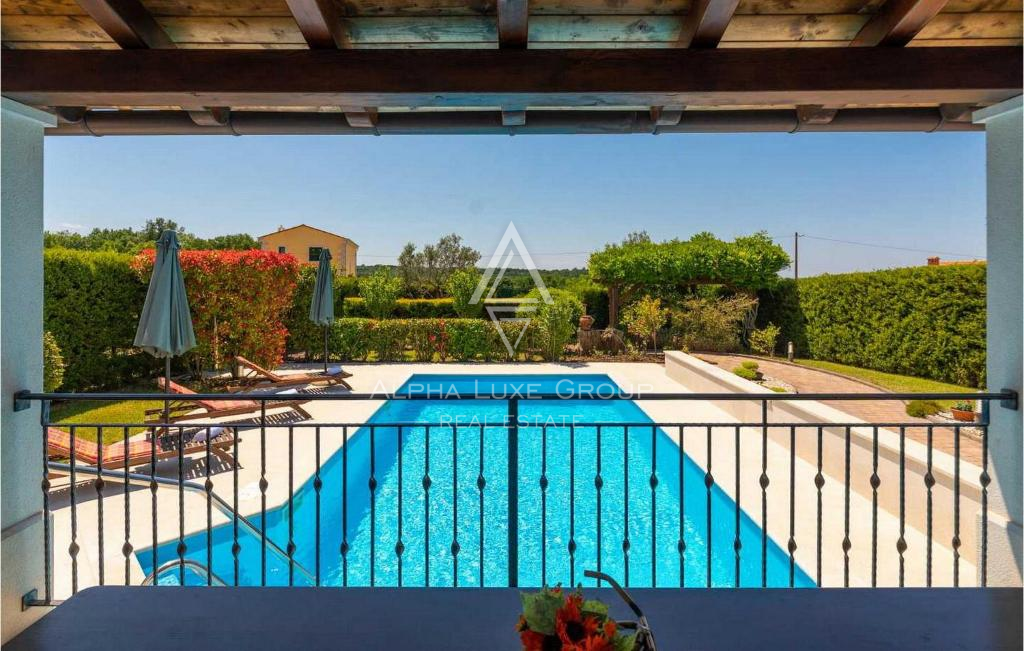 Istra, Tinjan: Podeželska hiša z zasebnim bazenom