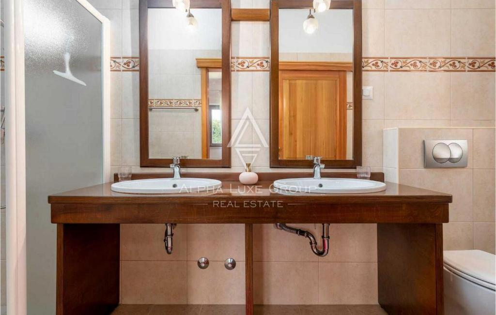 Istra, Tinjan: Podeželska hiša z zasebnim bazenom