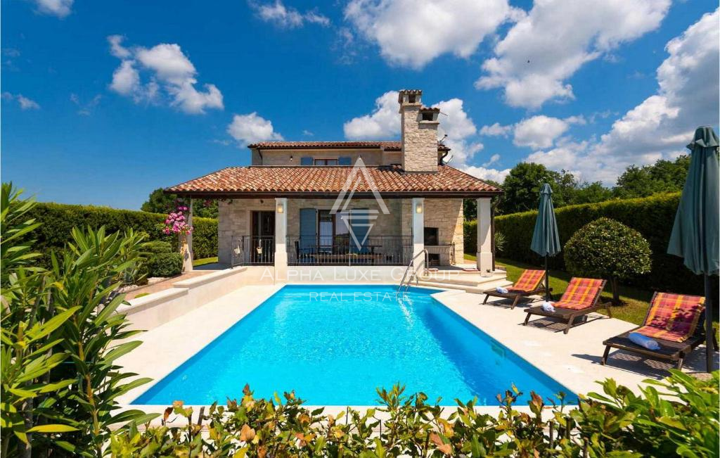 Istra, Tinjan: Podeželska hiša z zasebnim bazenom