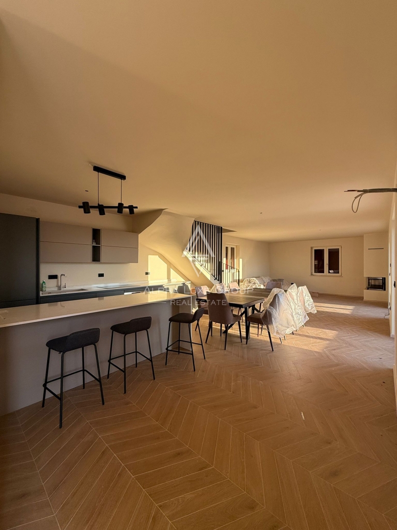 Istra, Momjan: Ekskluzivna tradicionalna kamnita hiša