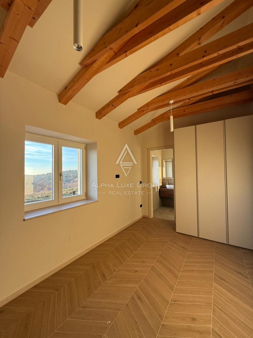 Istra, Momjan: Ekskluzivna tradicionalna kamnita hiša