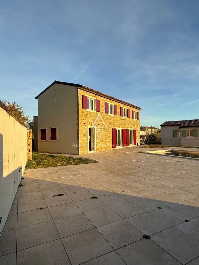 Istra, Momjan: Ekskluzivna tradicionalna kamnita hiša