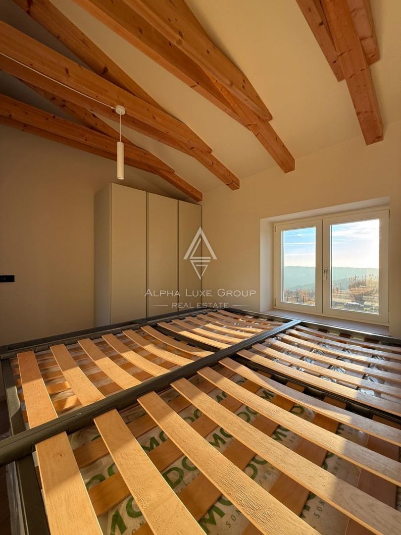 Istra, Momjan: Ekskluzivna tradicionalna kamnita hiša