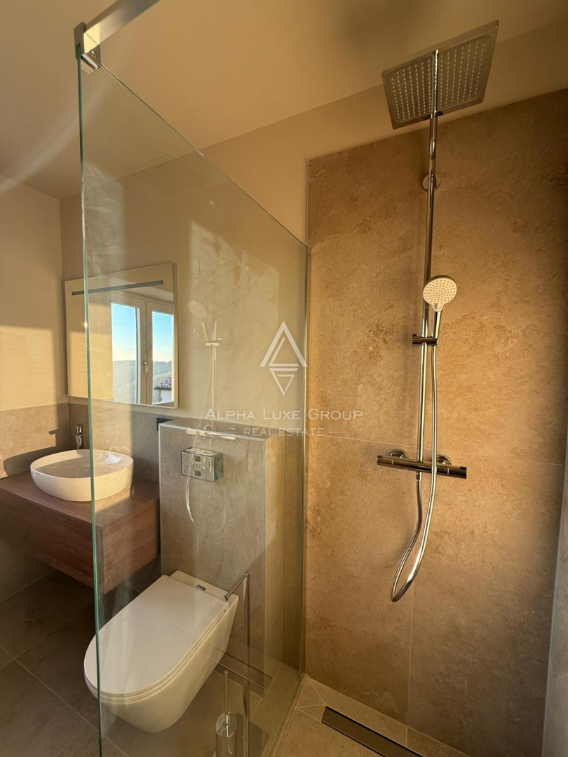 Istra, Momjan: Ekskluzivna tradicionalna kamnita hiša