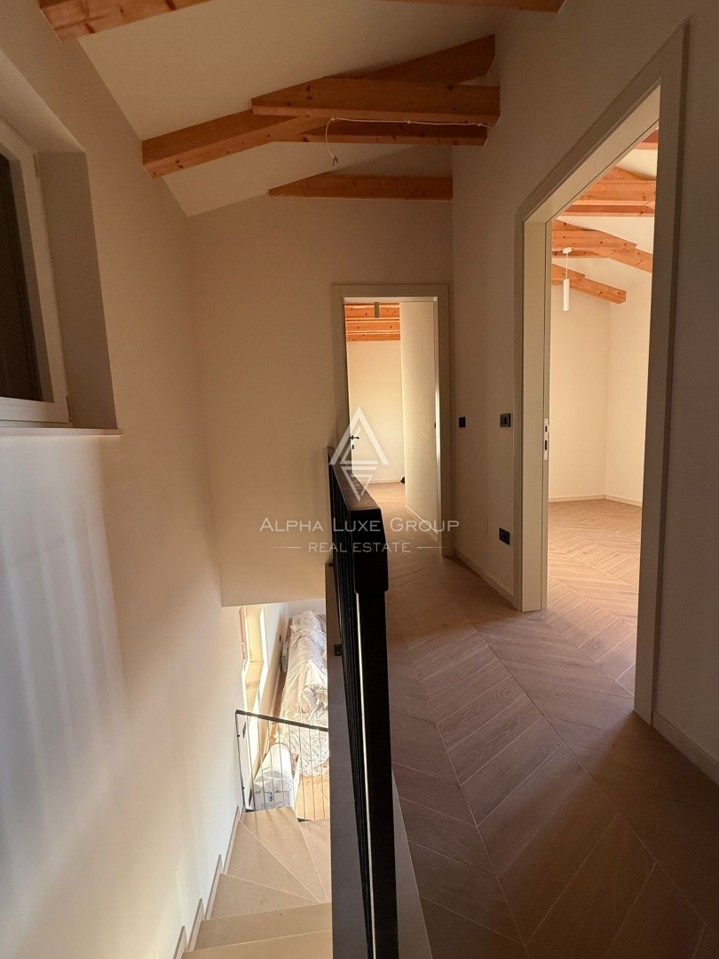 Istra, Momjan: Ekskluzivna tradicionalna kamnita hiša