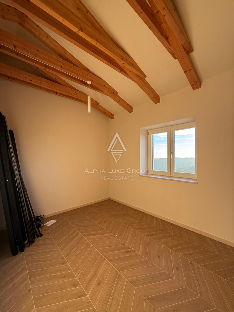 Istra, Momjan: Ekskluzivna tradicionalna kamnita hiša