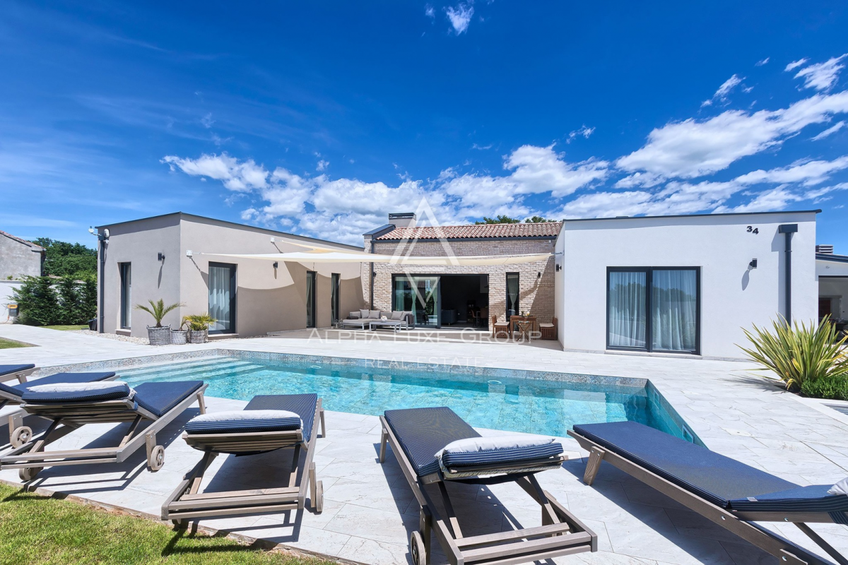 Istra, Vodnjan: Elegantna vila z ogrevanim bazenom