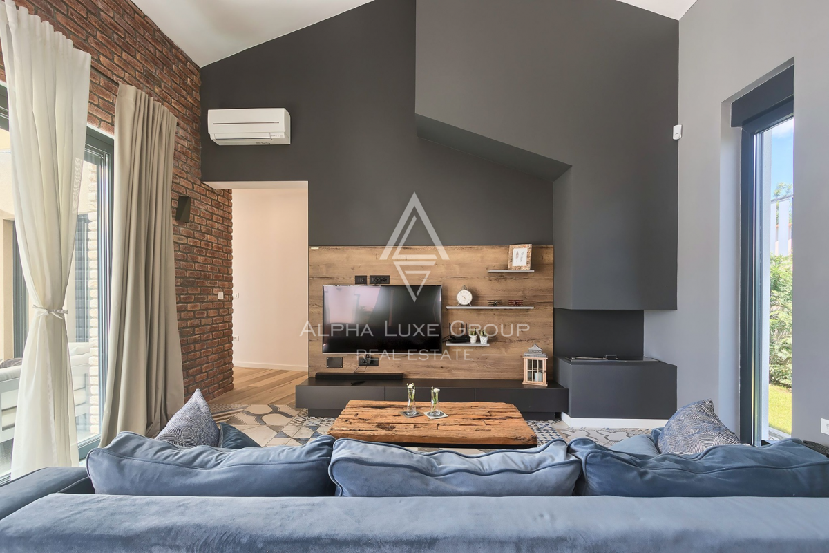 Istra, Vodnjan: Elegantna vila z ogrevanim bazenom