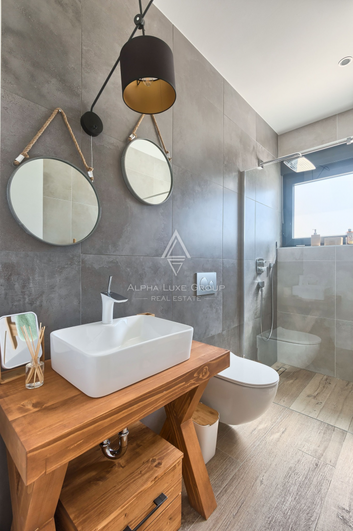 Istra, Vodnjan: Elegantna vila z ogrevanim bazenom