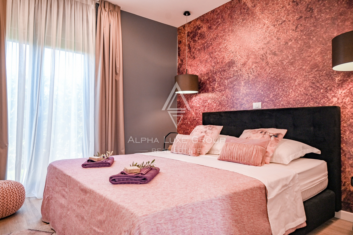 Istra, Vodnjan: Elegantna vila z ogrevanim bazenom