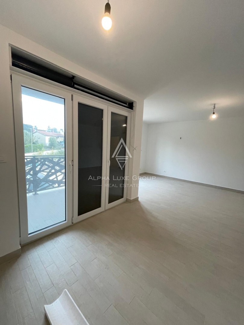 Istra, Umag: Nov stan z dvigalom v Bašaniji