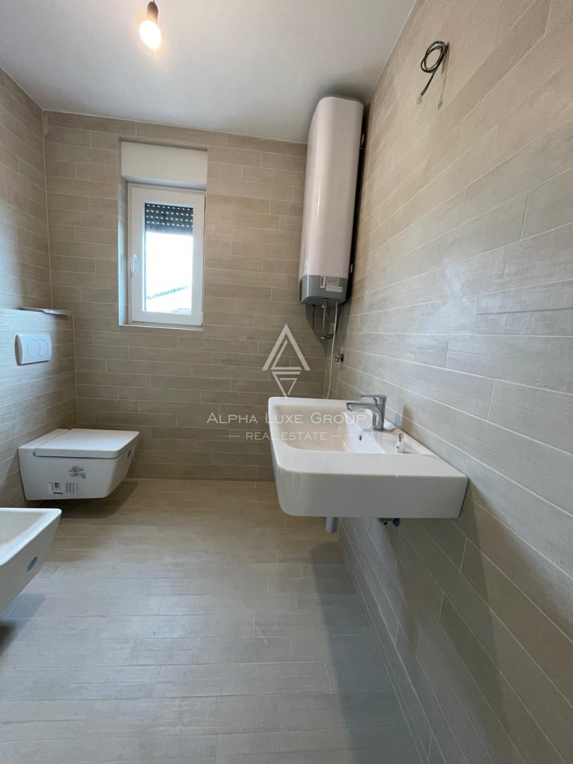 Istra, Umag: Nov stan z dvigalom v Bašaniji