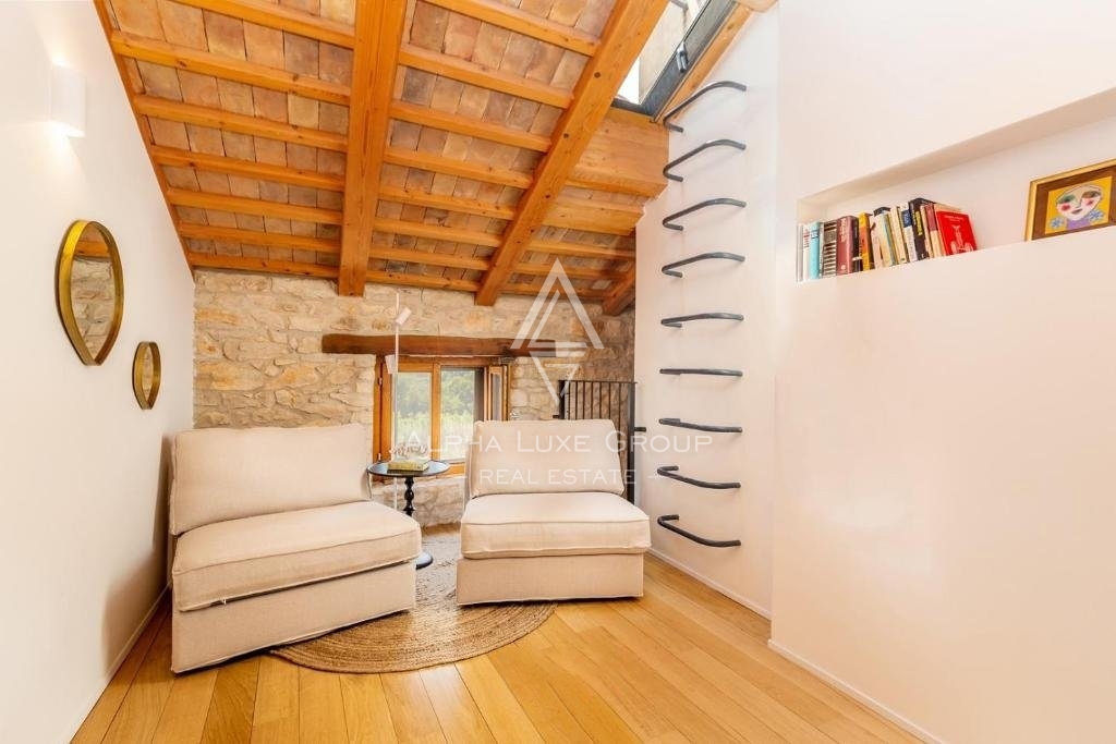 Istra, Brtonigla – Edinstvena kamnita vila z bazenom na prodaj