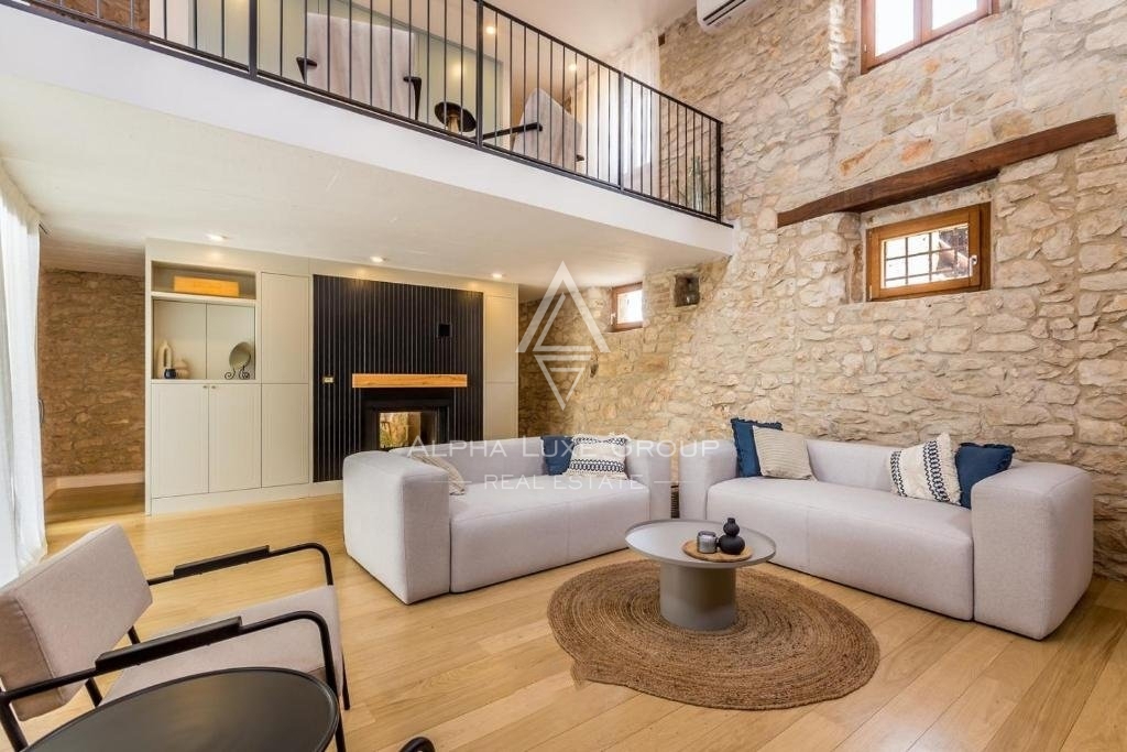 Istra, Brtonigla – Edinstvena kamnita vila z bazenom na prodaj