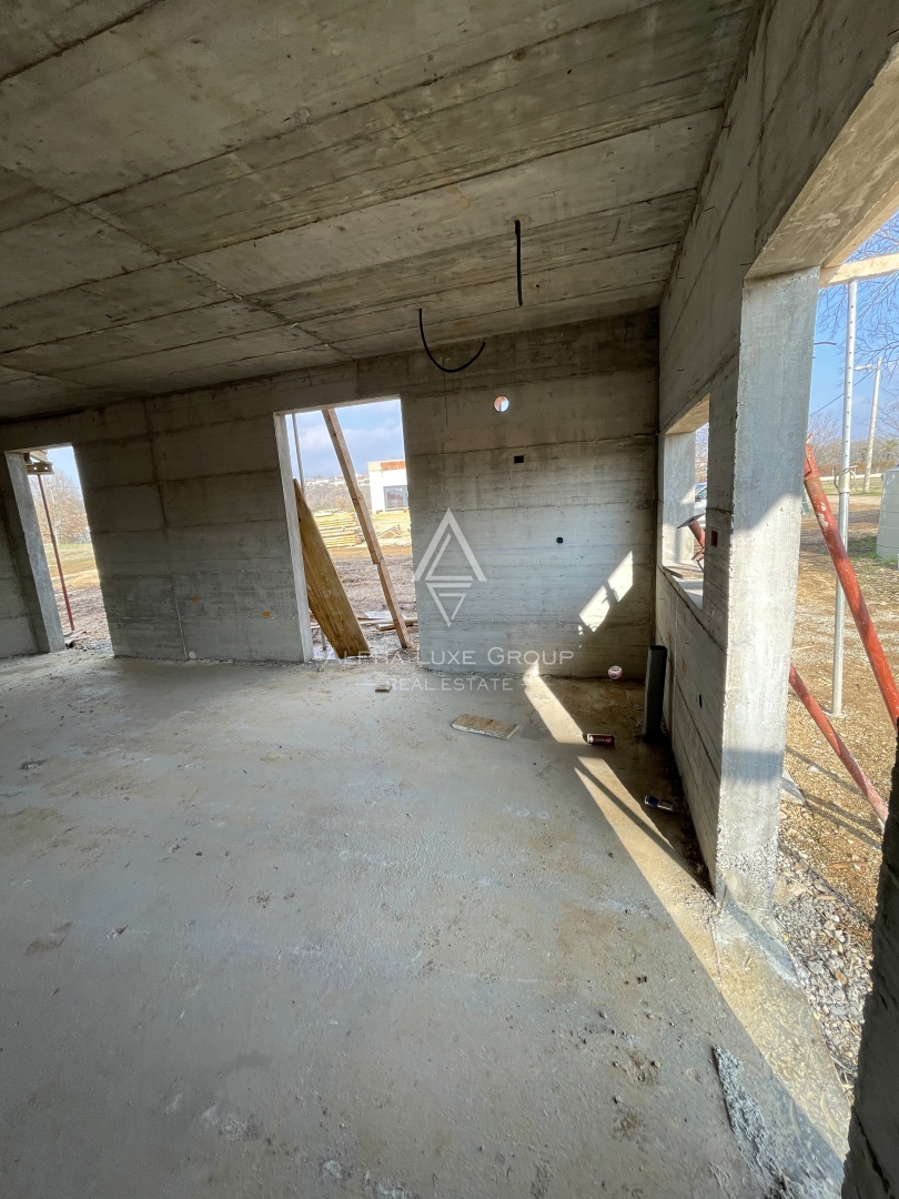 Istra, Poreč – pritlični apartma z dvoriščem