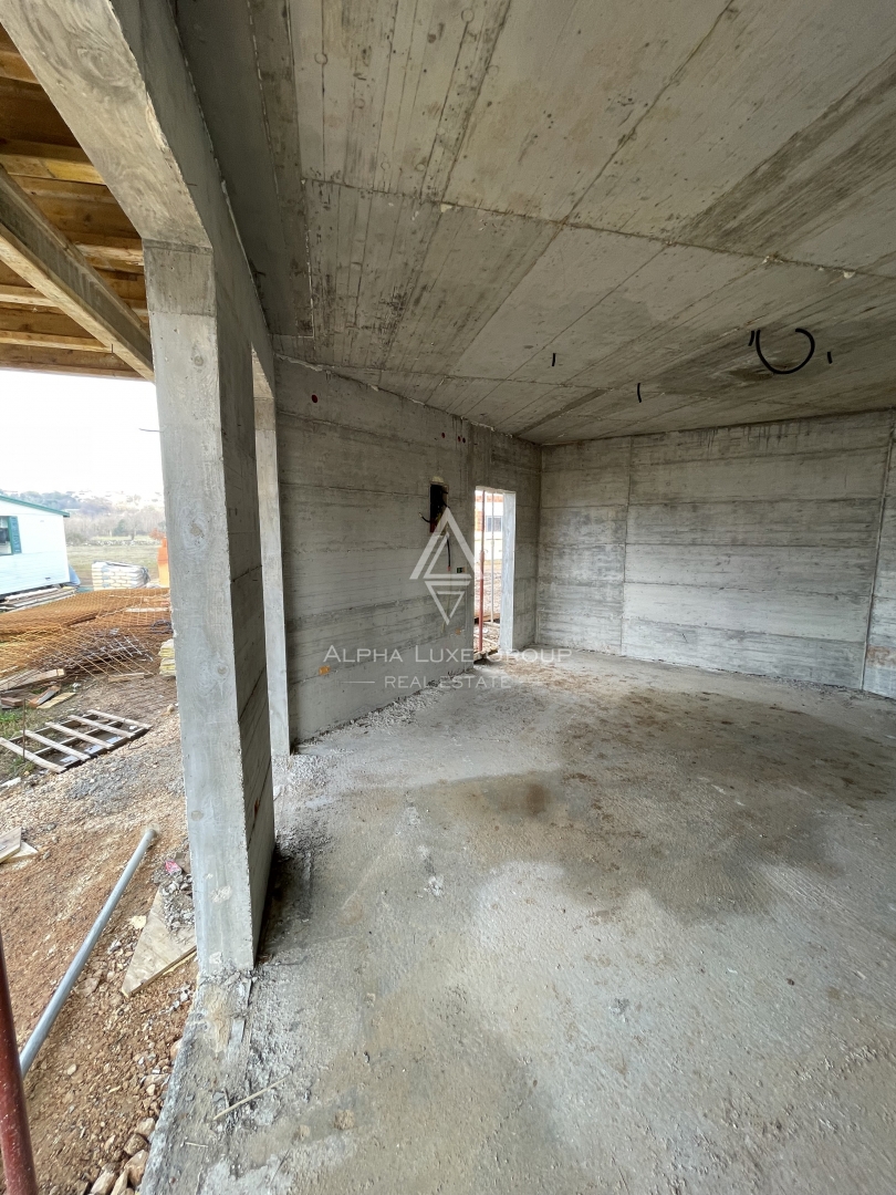 Istra, Poreč – pritlični apartma z dvoriščem