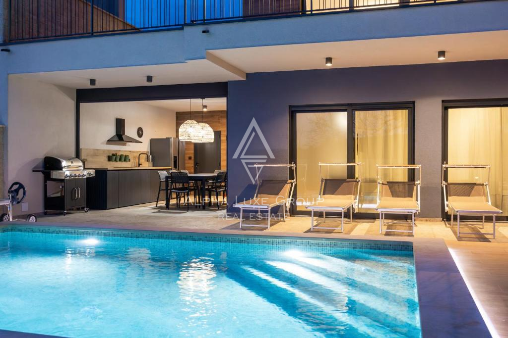 Istra, Banjole: Moderna vila blizu morja