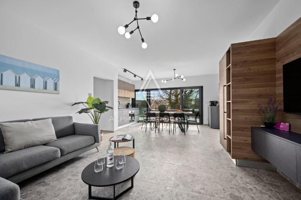 Istra, Banjole: Moderna vila blizu morja