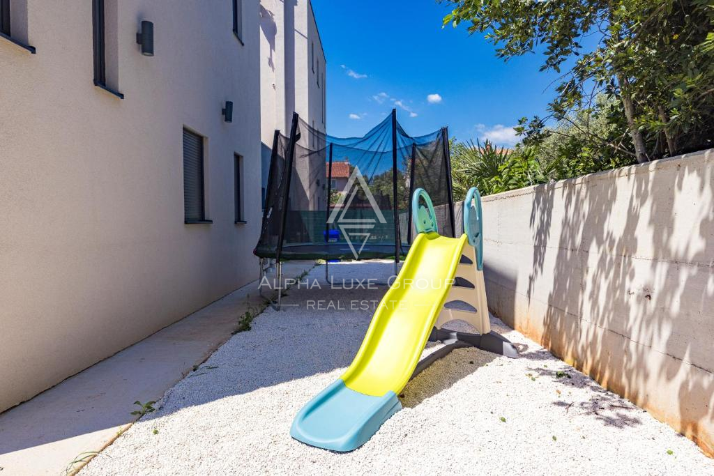 Istra, Banjole: Moderna vila blizu morja