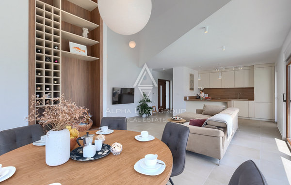 Istra, Krnica: Sodobna vila s pogledom na morje