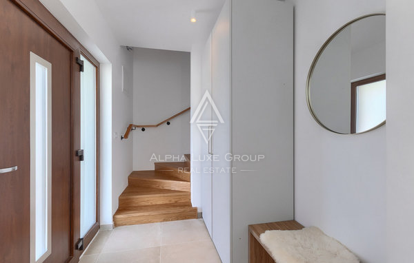 Istra, Krnica: Sodobna vila s pogledom na morje