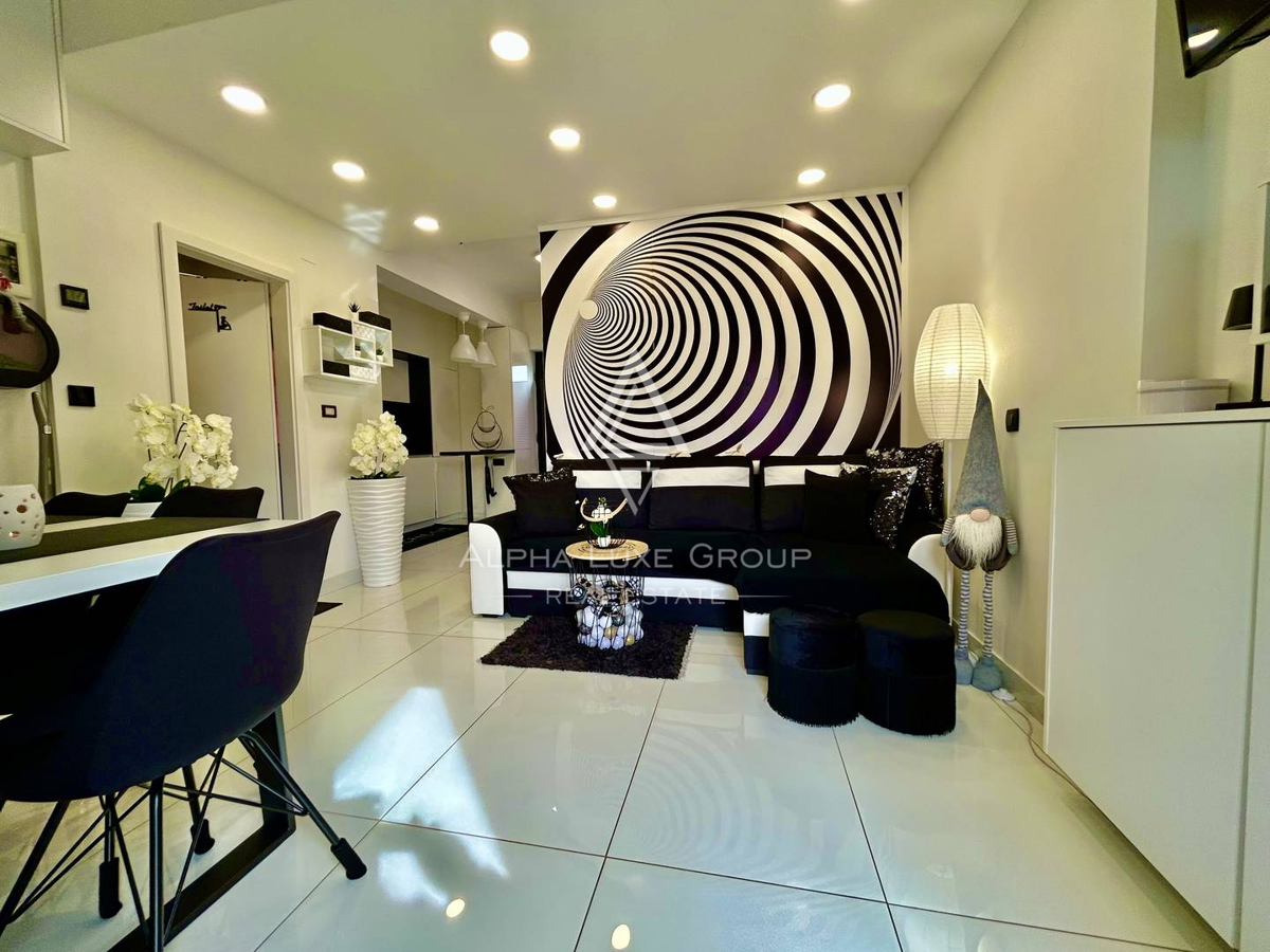 Istra, Umag: Moderno opremljeno stanovanje morje