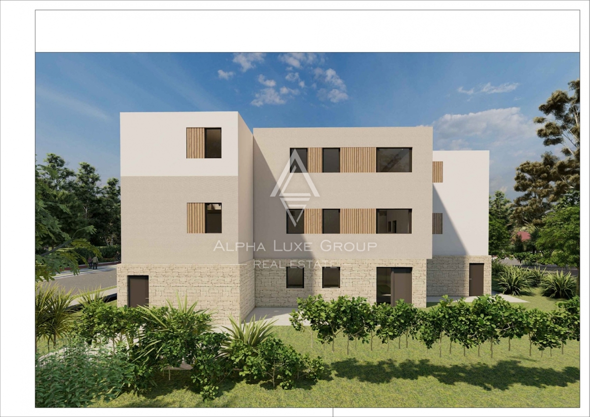 Istra, Poreč: Moderen pritlični apartma blizu morja na prodaj